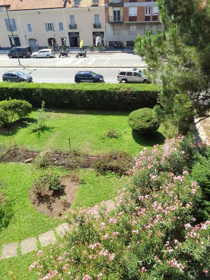 Double Room 700 Meter From The Stadium The House Of The Brave Milan Exterior photo